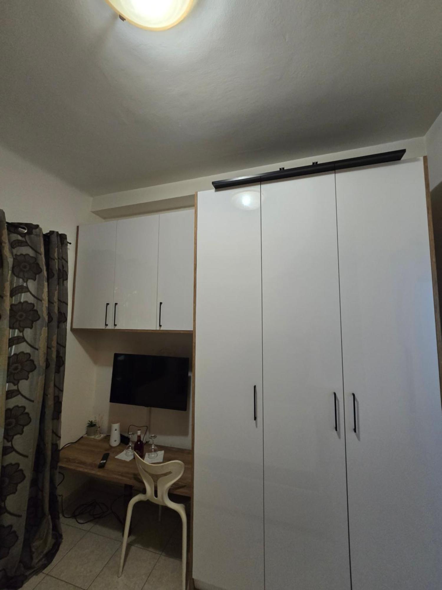 Ds7 Apartment Tesalonika Bagian luar foto
